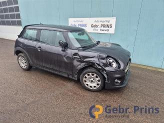 Mini Cooper Mini (F56), Hatchback 3-drs, 2013 1.5 12V Cooper picture 1