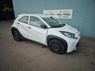 disassembly passenger cars Toyota Aygo Aygo X, Hatchback, 2022 1.0 12V VVT-i 2023/6
