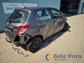 Uttjänta bilar auto Toyota Yaris Yaris III (P13), Hatchback, 2010 / 2020 1.33 16V Dual VVT-I 2011/10