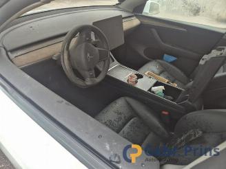 Tesla Model Y Model Y (5YJY), SUV, 2019 / 2025 RWD picture 4