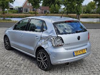 Volkswagen Polo 1.4 16V Hatchback  Benzine 1.390cc 63kW (86pk) FWD picture 6