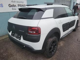 rozbiórka samochody osobowe Citroën C4 cactus C4 Cactus (0B/0P), Hatchback 5-drs, 2014 1.2 PureTech 82 12V 2015/3