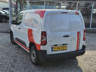 krockskadad bil bedrijf Opel Combo 1.5 CDTI 100 Bestel  Diesel 1.499cc 75kW (102pk) FWD 2024/1