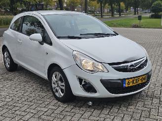 Opel Corsa 1.2 16V Hatchback  Benzine 1.229cc 63kW (86pk) FWD picture 8