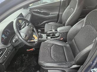 Hyundai I-30 FASTBACK 1.0 T-GDI 12V Liftback  Benzine 998cc 88kW (120pk) FWD picture 13