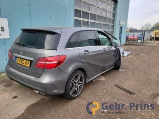Uttjänta bilar auto Mercedes B-klasse B (W246), Hatchback, 2011 / 2018 1.6 B-180 BlueEFFICIENCY Turbo 16V 2014/11