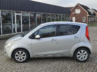 Opel Agila 1.2 16V MPV  Benzine 1.242cc 63kW (86pk) FWD picture 2