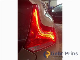 Volvo V-40 V40 (MV), Hatchback 5-drs, 2012 / 2019 1.6 T3 GTDi 16V picture 7