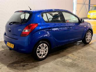škoda osobní automobily Hyundai I-20 1.4i 16V Hatchback  Benzine 1.396cc 74kW (101pk) FWD 2009/4