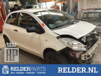 Toyota Yaris Yaris II (P9), Hatchback, 2005 / 2014 1.0 12V VVT-i picture 7