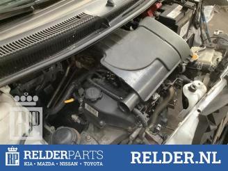 Toyota Yaris Yaris II (P9), Hatchback, 2005 / 2014 1.0 12V VVT-i picture 10