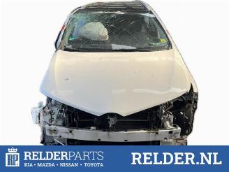 Toyota Auris Touring Sports Auris Touring Sports (E18), Combi, 2013 / 2018 1.8 16V Hybrid picture 1