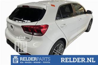Kia Rio Rio IV (YB), Hatchback, 2017 1.0i T-GDi 100 12V picture 3