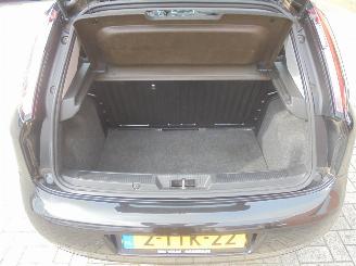 Fiat Punto Evo 1.3 M- Jet Street D 80pk Euro5, Airco, Cruise control picture 11