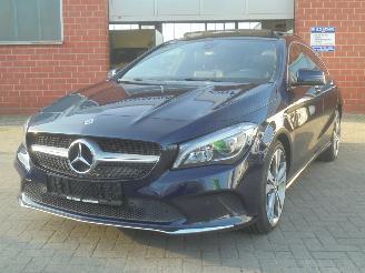 Mercedes Cla-klasse CLA 200 Shooting Brake Urban,Panorama,Leer, Navi picture 2