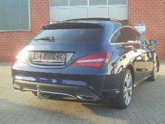 Mercedes Cla-klasse CLA 200 Shooting Brake Urban,Panorama,Leer, Navi picture 4