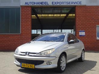 Uttjänta bilar auto Peugeot 206 CC Cabrio 1.6-16V Quiksilver, Climate & Cruise control 2006/8