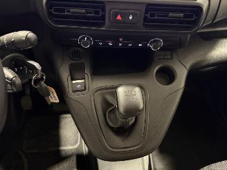 Peugeot Partner 1.2PureTech 81kW  Premium picture 42
