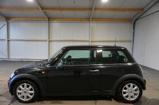 Mini Mini 1.6 66kW ONE SALT picture 8