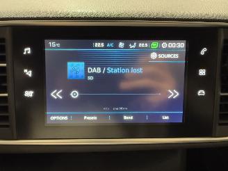 Peugeot 308 SW 1.2PureTech 96kW PureTech GT-Line picture 32