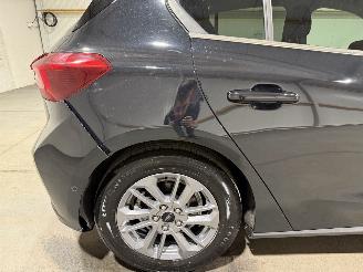 Ford Focus 1.0Ecoboost 92kW Hybrid Titanium picture 16