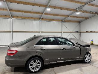 Mercedes E-klasse E200CGI 135kW Automaat Business Class Elegance picture 5