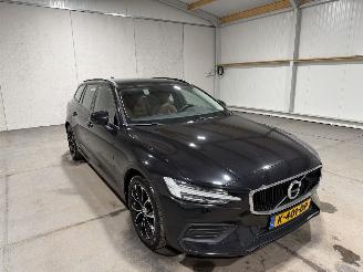 Volvo V-60 2.0 B3 120kW Automaat Momentum Advantage picture 3