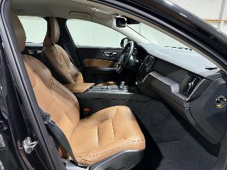 Volvo V-60 2.0 B3 120kW Automaat Momentum Advantage picture 21