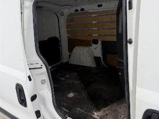 Fiat Doblo 1.3MJ 66kW Airco Navi SX picture 21