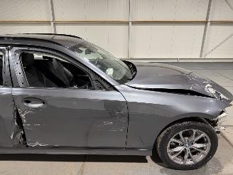 BMW 3-serie 318i 115kW Automaat Executive Edition picture 14