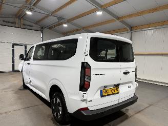 Ford Tourneo Custom 2.5Hybrid 86kW 9-Persoons Automaat picture 12