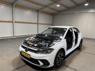 Volkswagen Polo 1.0TSI 70kW Life picture 10