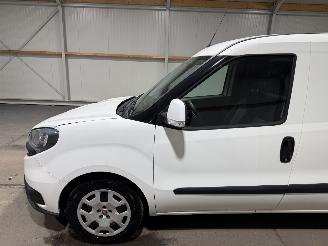 Fiat Doblo 1.4T-Jet 88kW Naturel Power Maxi SX picture 13