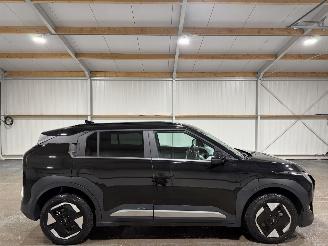 krockskadad bil auto Kia EV3 58.3 kWh  150kW Plus 2025/7