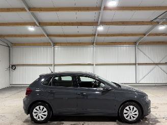 Damaged car Volkswagen Polo 1.0TSI 70kW Airco Comfortline 2020/11