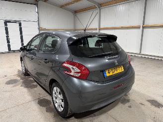 Peugeot 208 1.0VTI 50kW Access picture 12