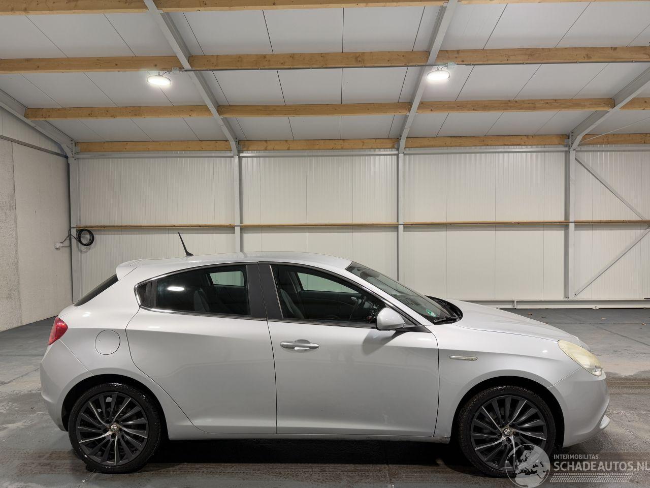 Alfa Romeo Giulietta 2.0JTDm 125kW Clima Distinctive