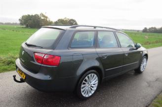 Seat Exeo ST 1.8  TSI 120pk 2011  Airco  Comfort Edition parkeerschade picture 2