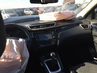 Nissan Qashqai Qashqai 1.2 Connect Edition SUV picture 11