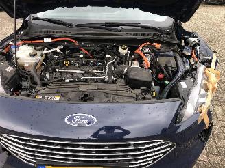 Ford Kuga Kuga 2.5 PHEV Titanium picture 11