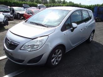 Salvage car Opel Meriva  2012/1