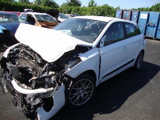 disassembly passenger cars Hyundai I-20  2016/1