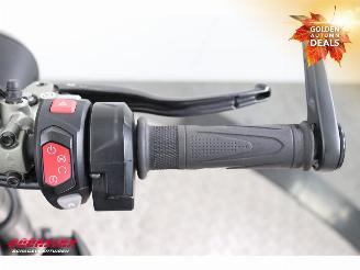 Triumph Speed Triple 1050 RS ABS Arrow Heizgriffe Cruise 21.402 km! picture 25