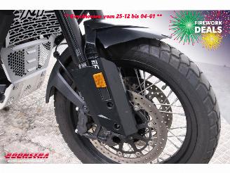 CFMoto  800 MT Explorer LED Navi Cruise SHZ Heizgriffe 6.262 km! picture 13