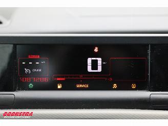 Citroën C4 cactus 1.2 PureTech Feel Airco Navi PDC picture 18
