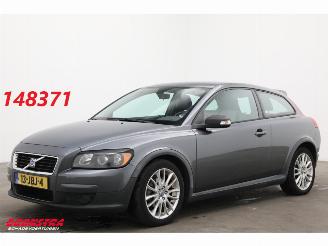uszkodzony samochody osobowe Volvo C-30 1.8 Sport Clima Cruise 18"LMV 2009/4