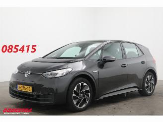 uszkodzony samochody osobowe Volkswagen ID.3 Life 58 kWh ACC Navi Clima Cruise SHZ PDC 58.419 km! 2021/9