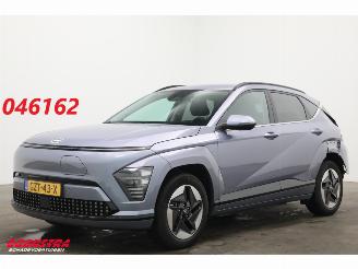 skadebil auto Hyundai Kona Comfort Smart 65.4 kWh LED ACC HUD Camera LRHZ AHK 2025/1