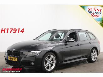 damaged passenger cars BMW 3-serie Touring 318i M Sport LED Leder SHZ PDC 2019/9
