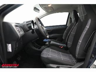 Peugeot 108 1.0 e-VTi Blue Lion Bluetooth Airco 16.397 km! picture 15